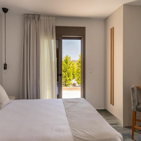 Marble Luxury Suites Картерос Экстерьер фото