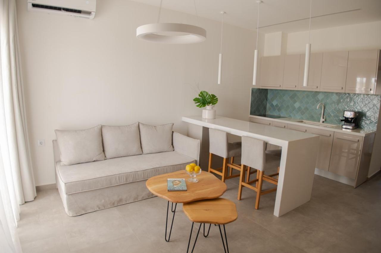 Marble Luxury Suites Картерос Экстерьер фото