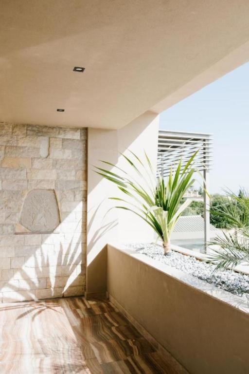 Marble Luxury Suites Картерос Экстерьер фото