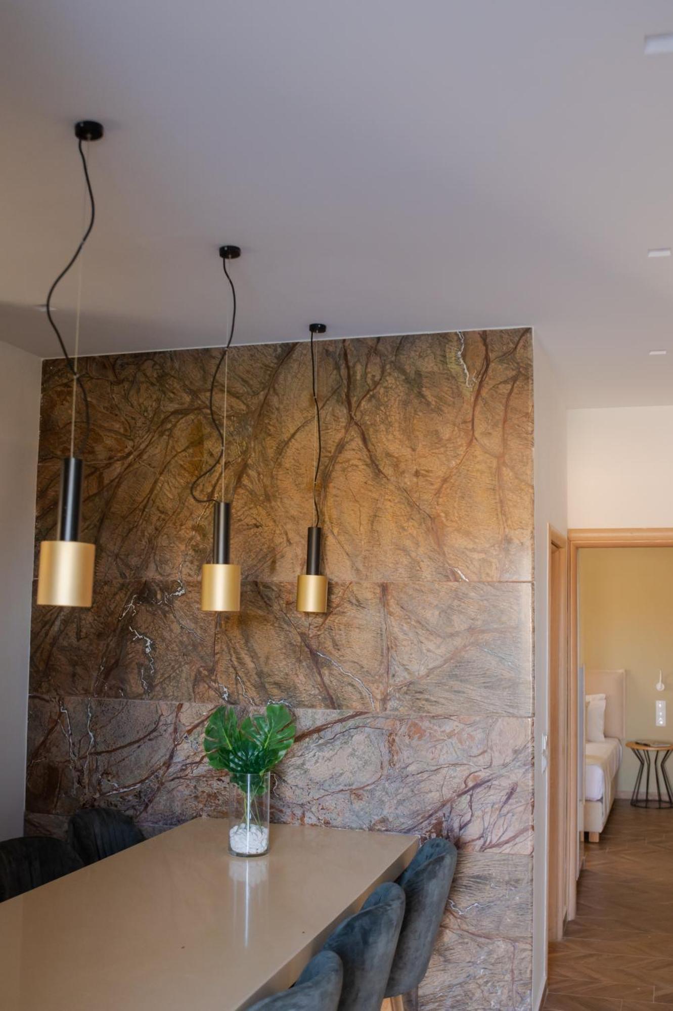 Marble Luxury Suites Картерос Экстерьер фото