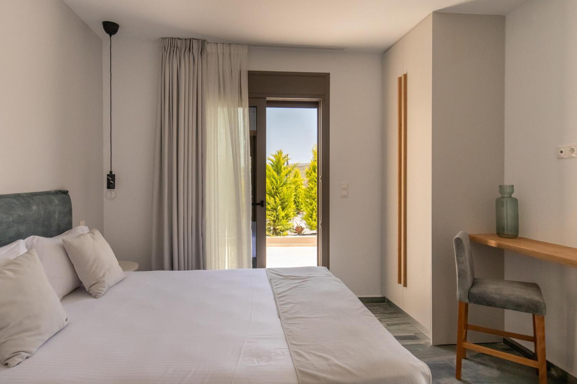 Marble Luxury Suites Картерос Экстерьер фото